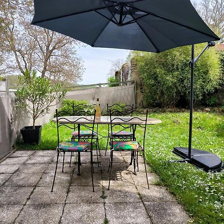 Gites Le Vieux Vinzelles 볼빅 외부 사진
