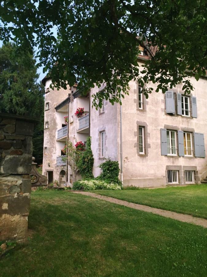 Gites Le Vieux Vinzelles 볼빅 외부 사진
